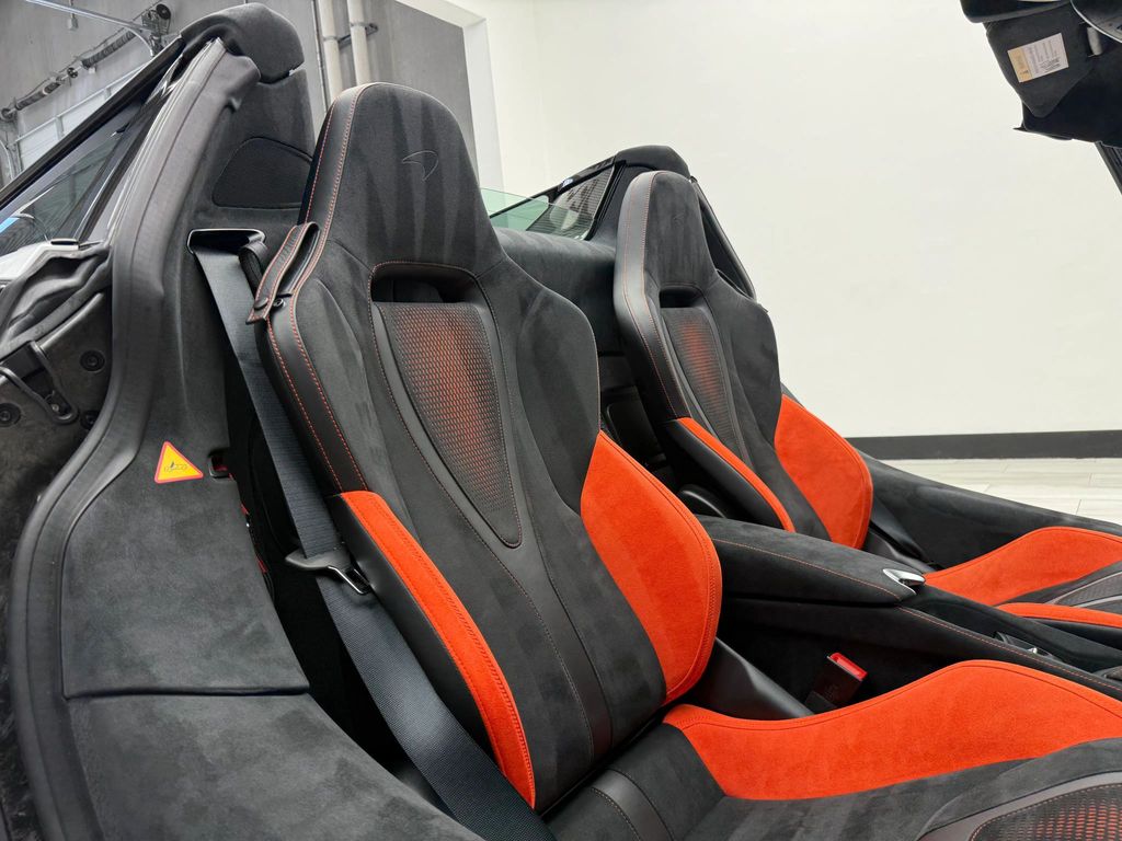 2024 McLaren 750S