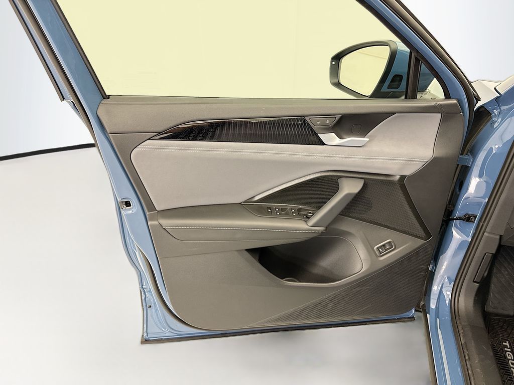 Thumbnail: 2026 Volkswagen Tiguan - 22