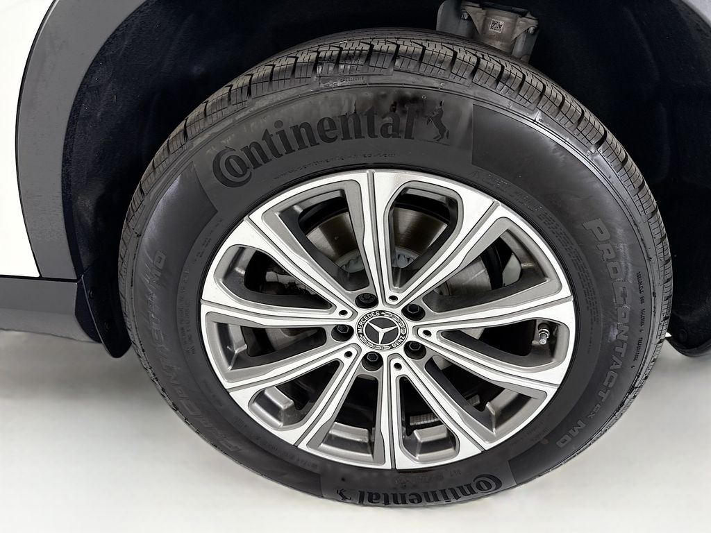 Thumbnail: 2026 Mercedes-Benz GLC - 29