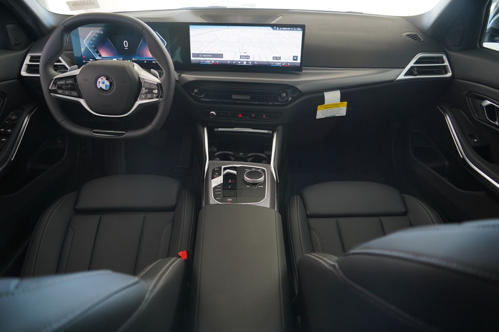 Thumbnail: 2026 BMW 3 Series - 14