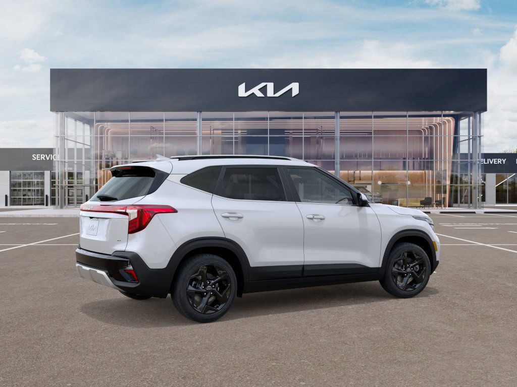 New 2026 White Kia EX image 6