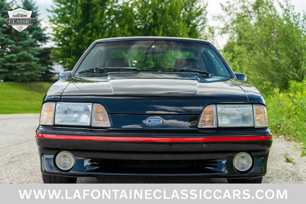 1987 Ford Mustang 22