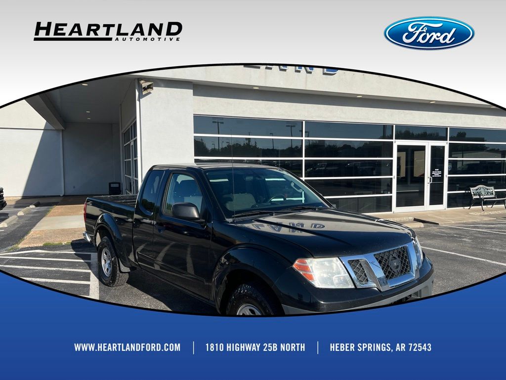 Gray (Magnetic Black) 2016 Nissan Frontier S King Cab Pickup Truck 4X2 5-Speed Automatic Overdrive