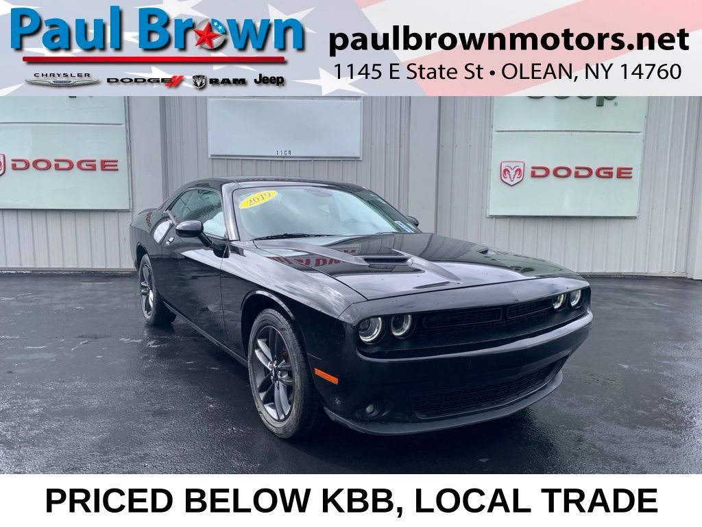 Pitch Black Clearcoat 2019 Dodge Challenger Coupe All-Wheel Drive 8-Speed Automatic