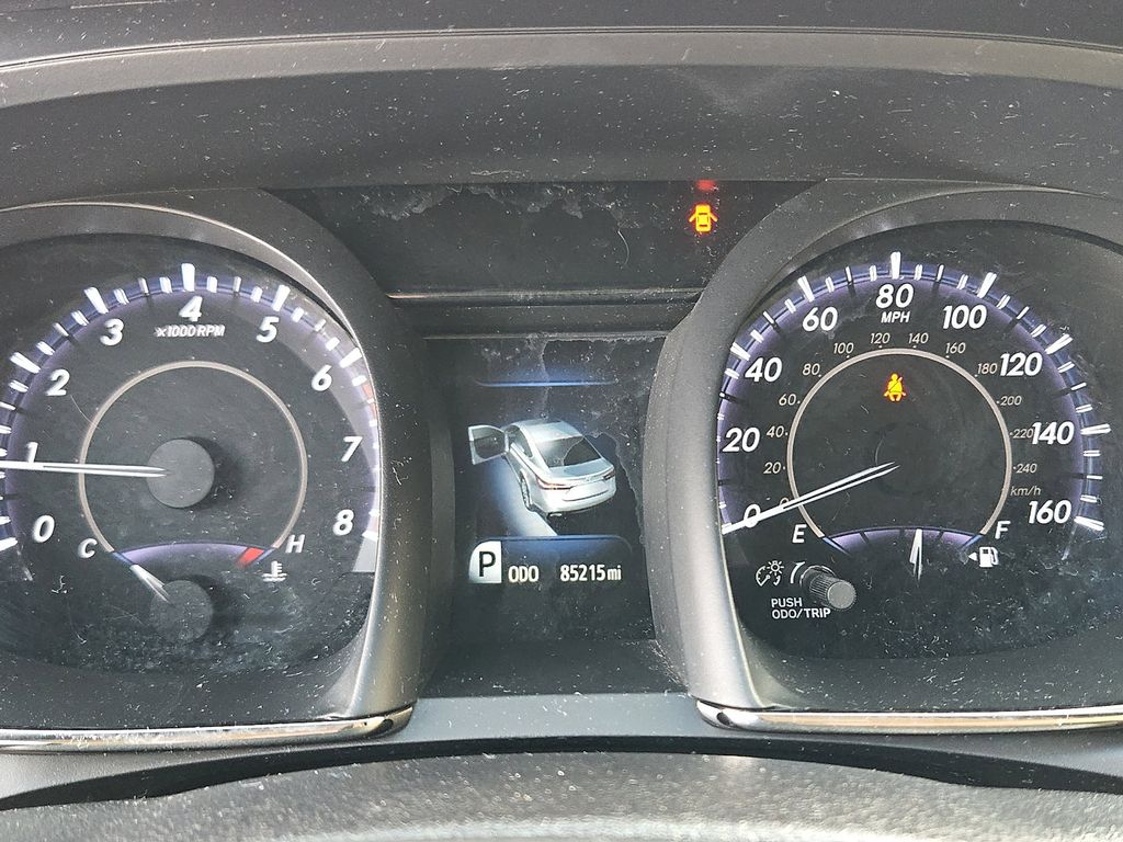 Thumbnail: 2016 Toyota Avalon - 21