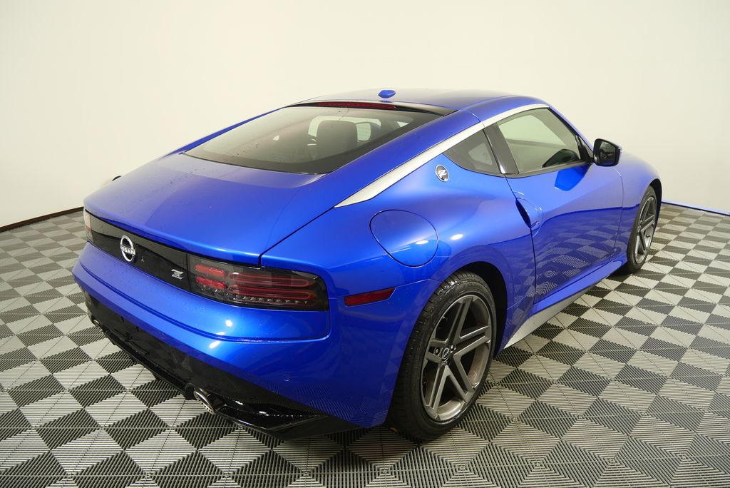 Thumbnail: 2025 Nissan Z - 4
