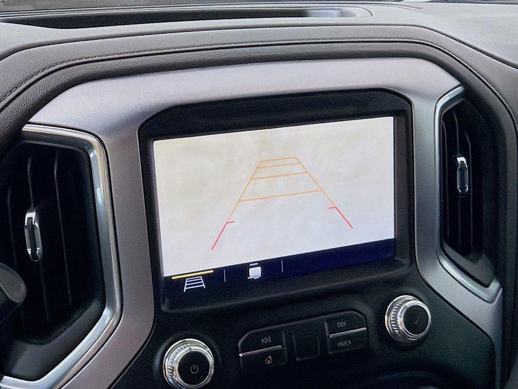 Used 2019 Silver GMC SLE image 30