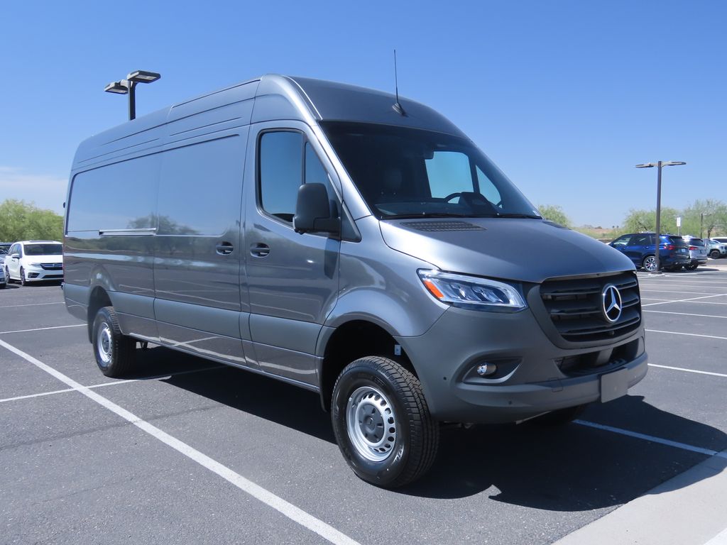 Thumbnail: 2026 Mercedes-Benz Sprinter - 3