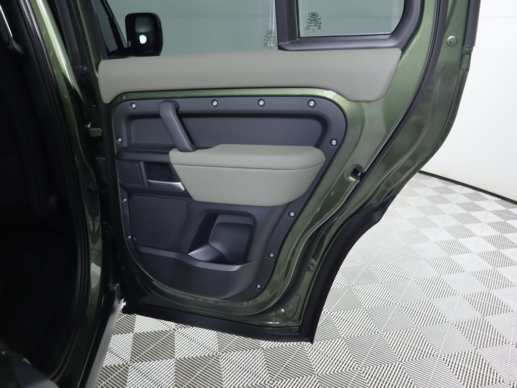 Thumbnail: 2026 Land Rover Defender - 28