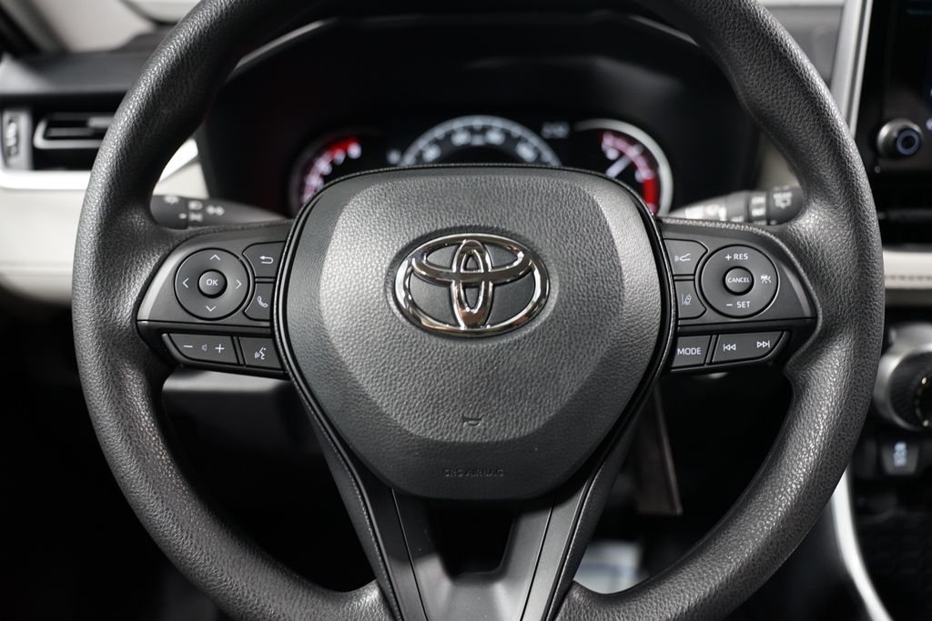 Thumbnail: 2025 Toyota RAV4 - 12