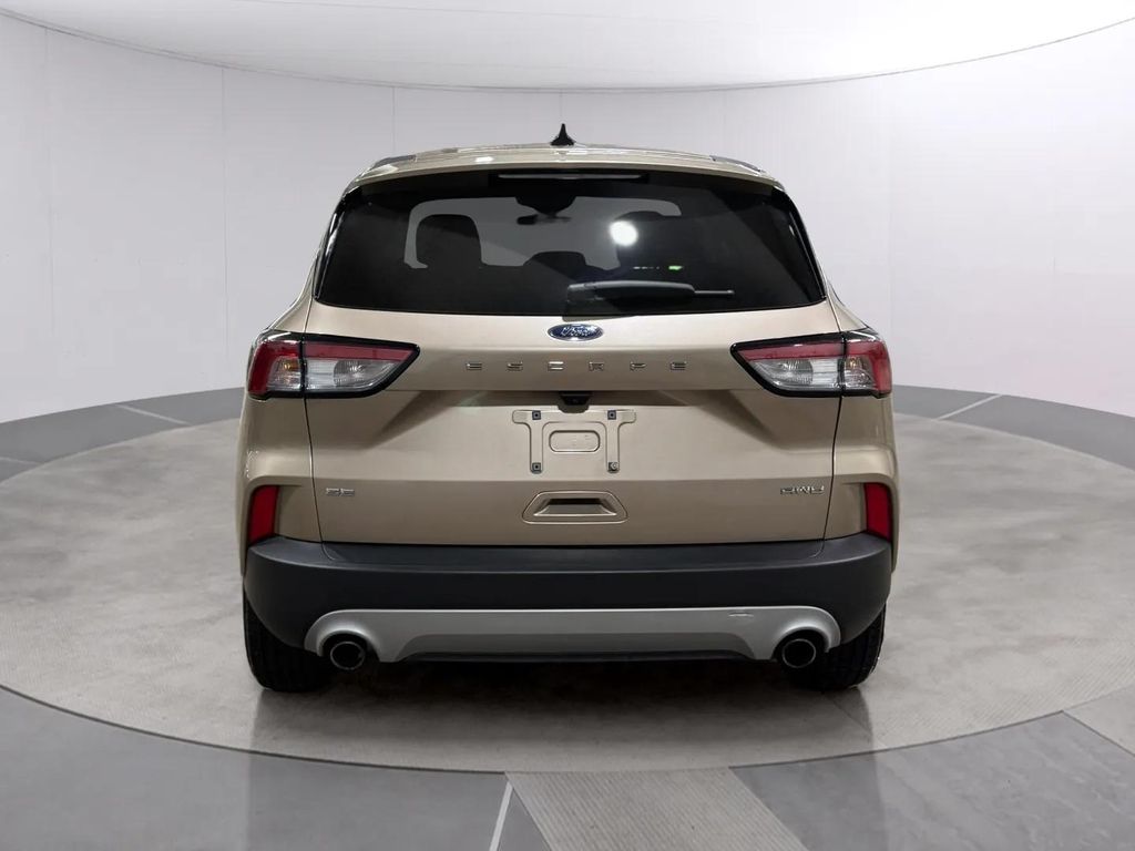 Used 2021 Desert Gold Metallic Ford SE image 4