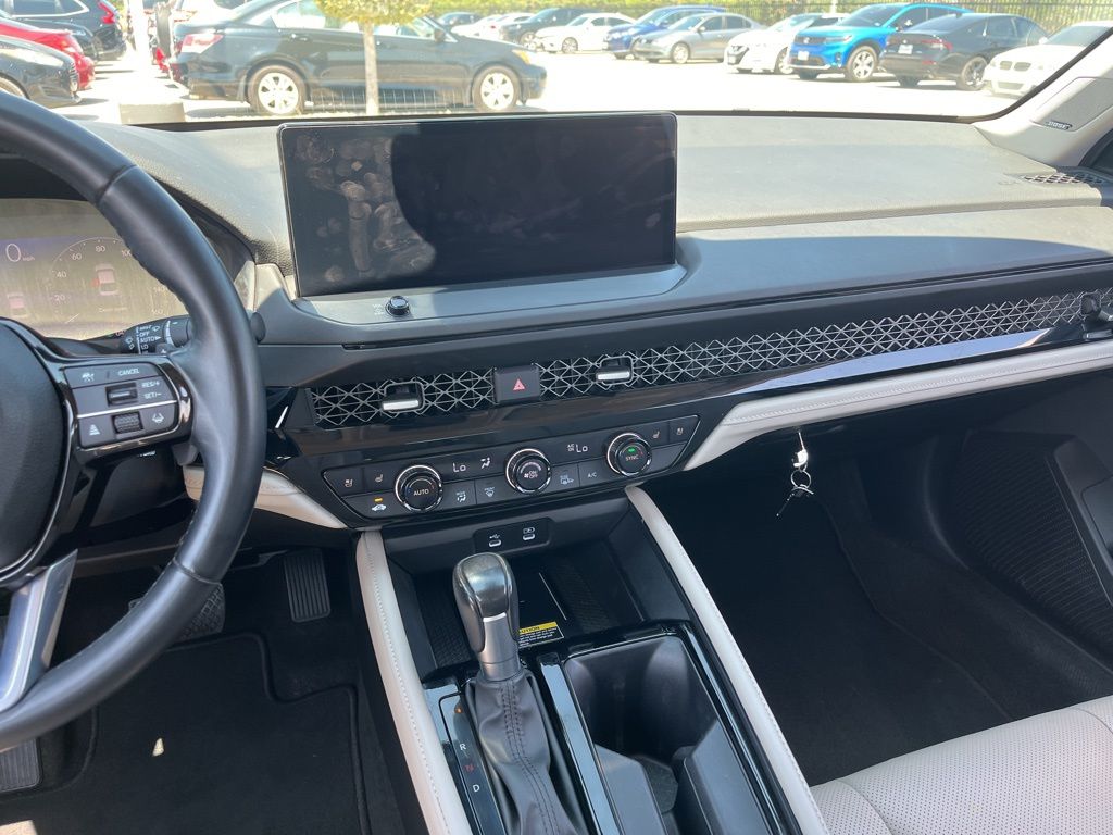 Thumbnail: 2024 Honda Accord - 19