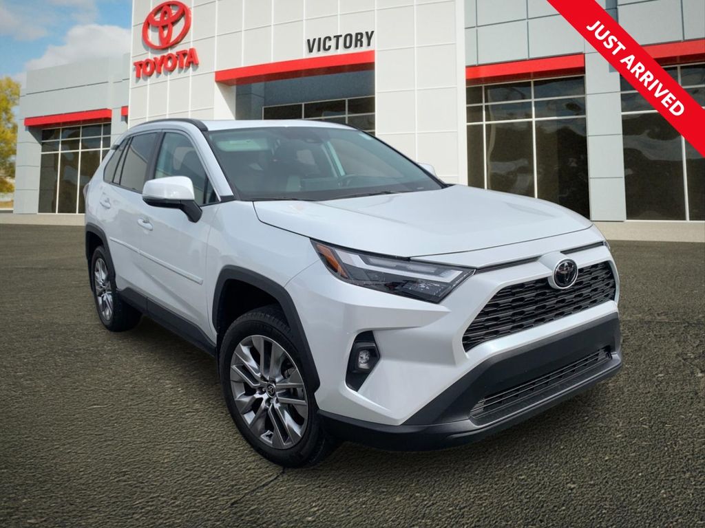 White (Wind Chill Pearl) 2023 Toyota RAV4 XLE Premium AWD SUV / Crossover All-Wheel Drive 8-Speed Automatic