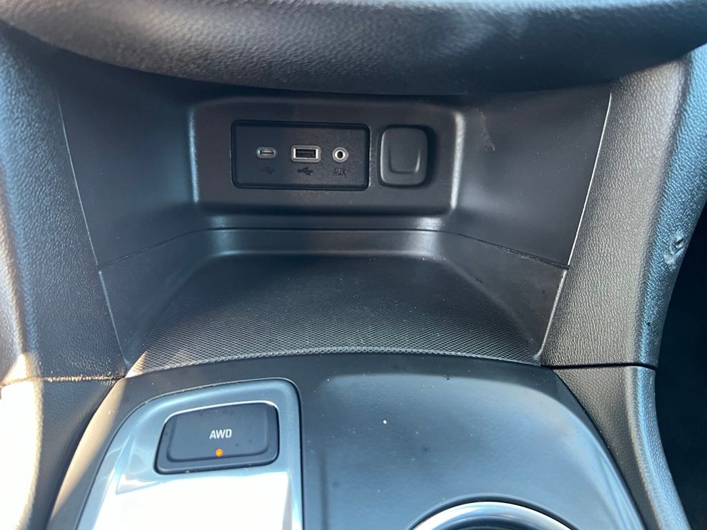 Used 2020 Chevrolet Equinox SUV