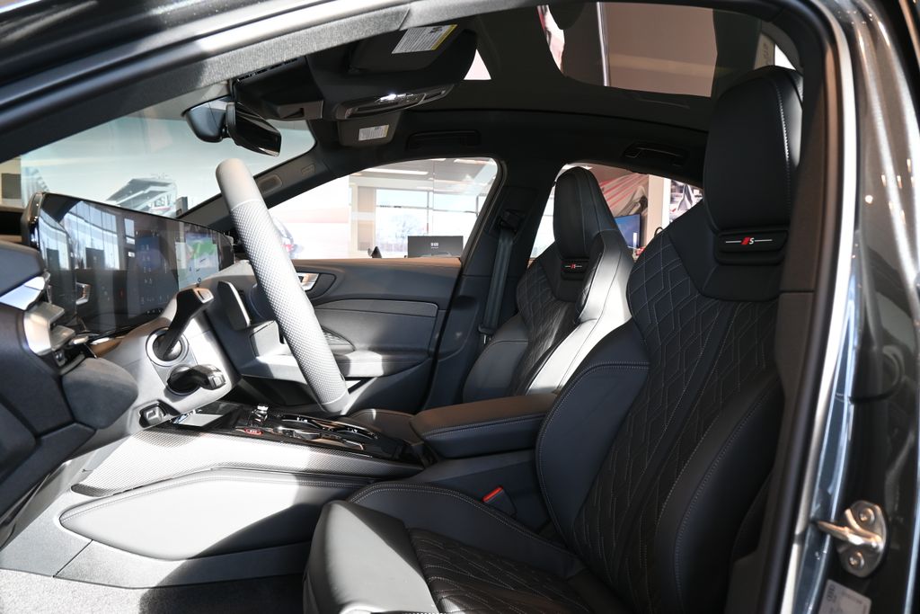 Thumbnail: 2025 Audi S5 - 10