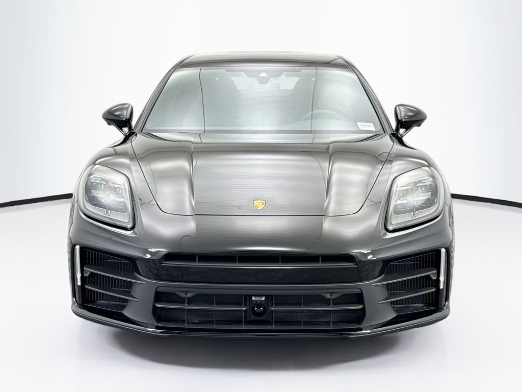 Thumbnail: 2026 Porsche Panamera - 10