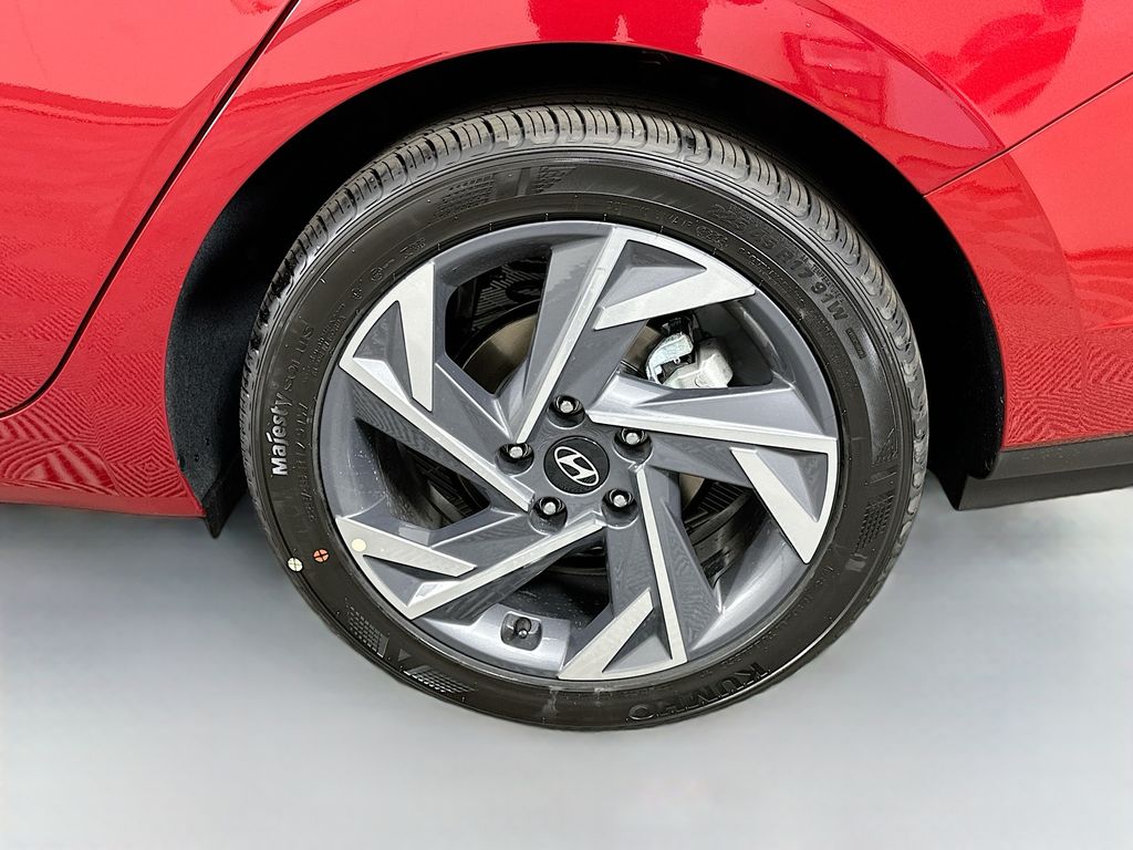 Thumbnail: 2025 Hyundai Elantra - 21