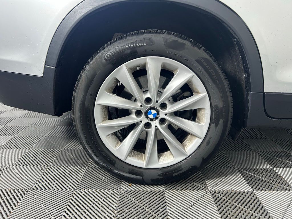 Thumbnail: 2017 BMW X3 - 11