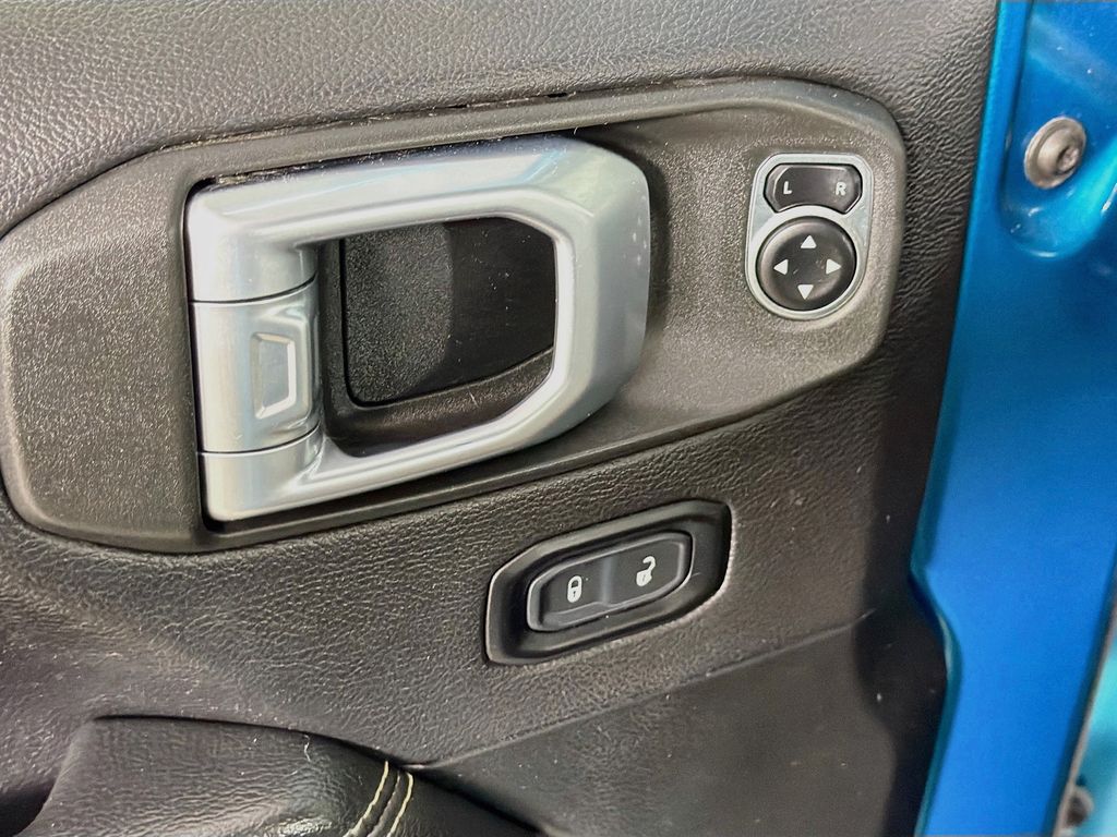 Used 2020 Jeep Wrangler SUV