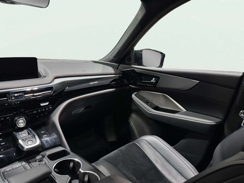 Used 2022 Liquid Carbon Metallic Acura A-Spec image 11