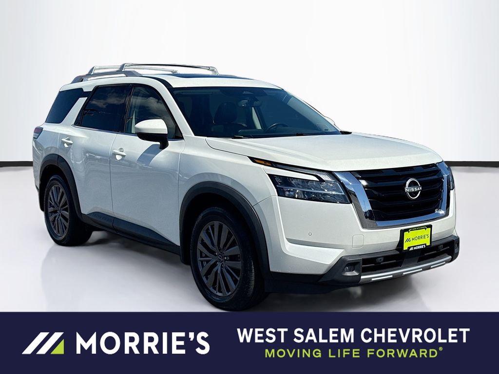 2023 Nissan Pathfinder SL 4WD