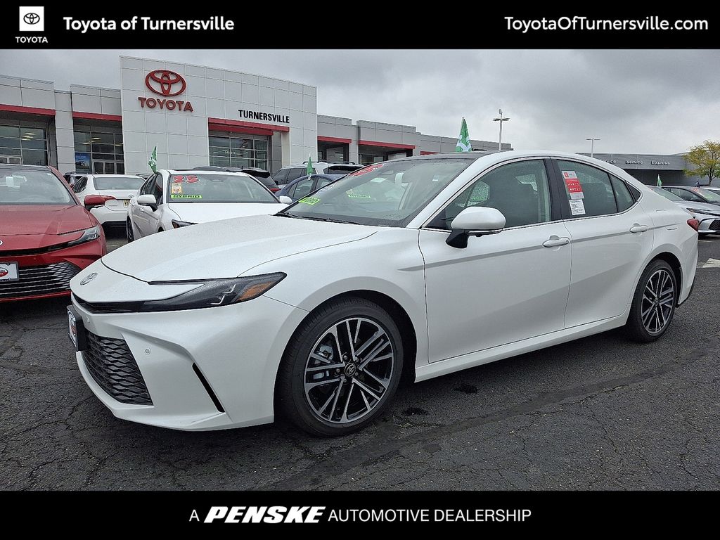 Thumbnail: 2025 Toyota Camry - 1