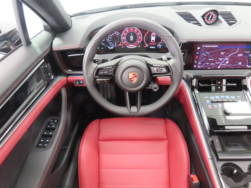 Thumbnail: 2026 Porsche Panamera - 16