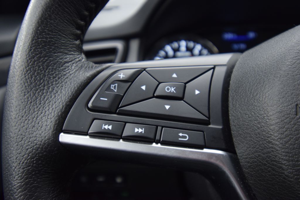 used 2020 Nissan Rogue car, priced at $17,468