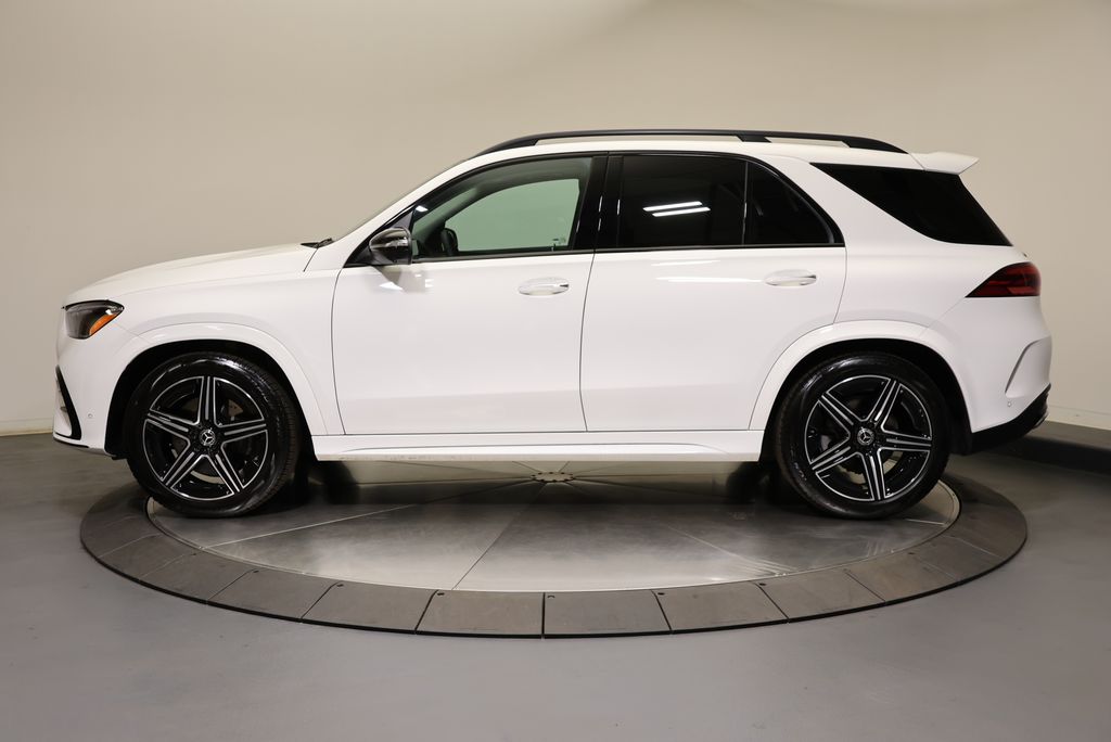 Thumbnail: 2026 Mercedes-Benz GLE - 4