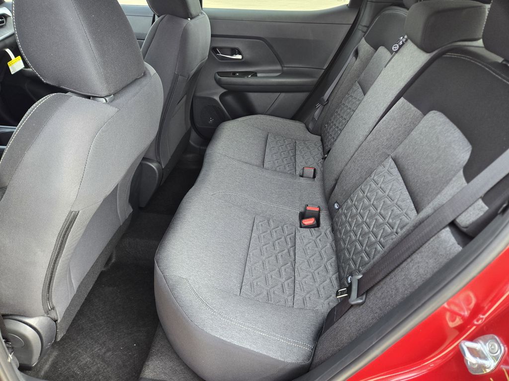 2026 Nissan Kicks SV - 8