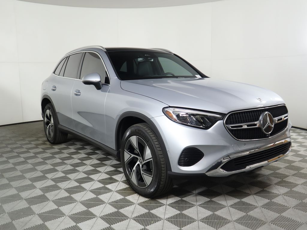 2024 Mercedes-Benz GLC 300 3