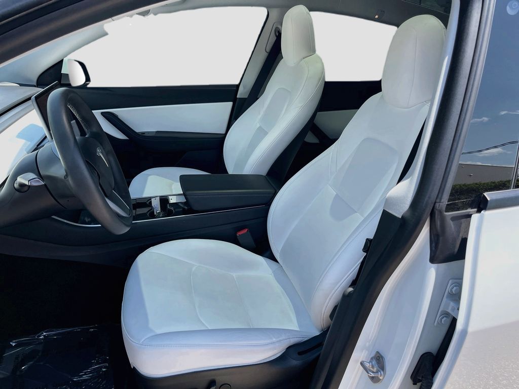 2020 Tesla Model Y Long Range White at Bravo Nissan