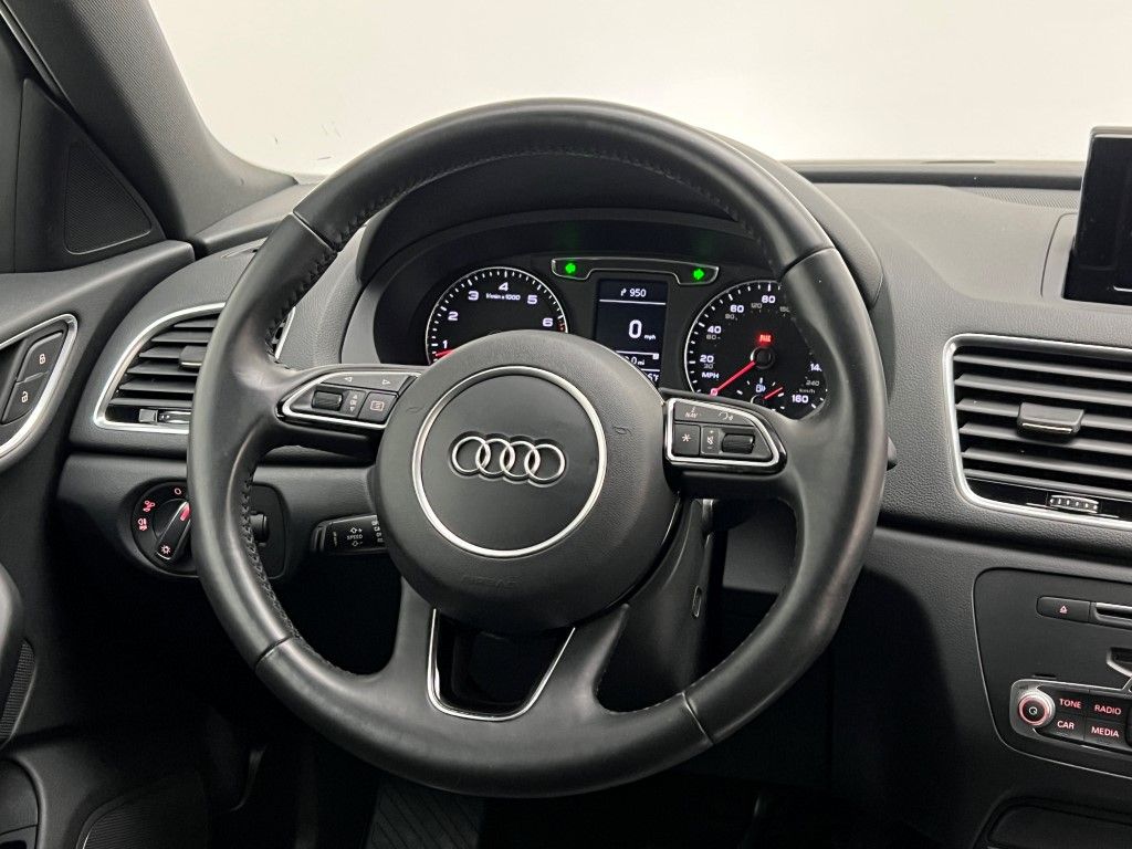 Thumbnail: 2017 Audi Q3 - 21