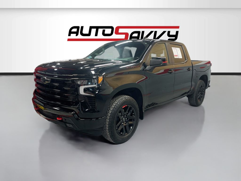 View vehicle photo 3