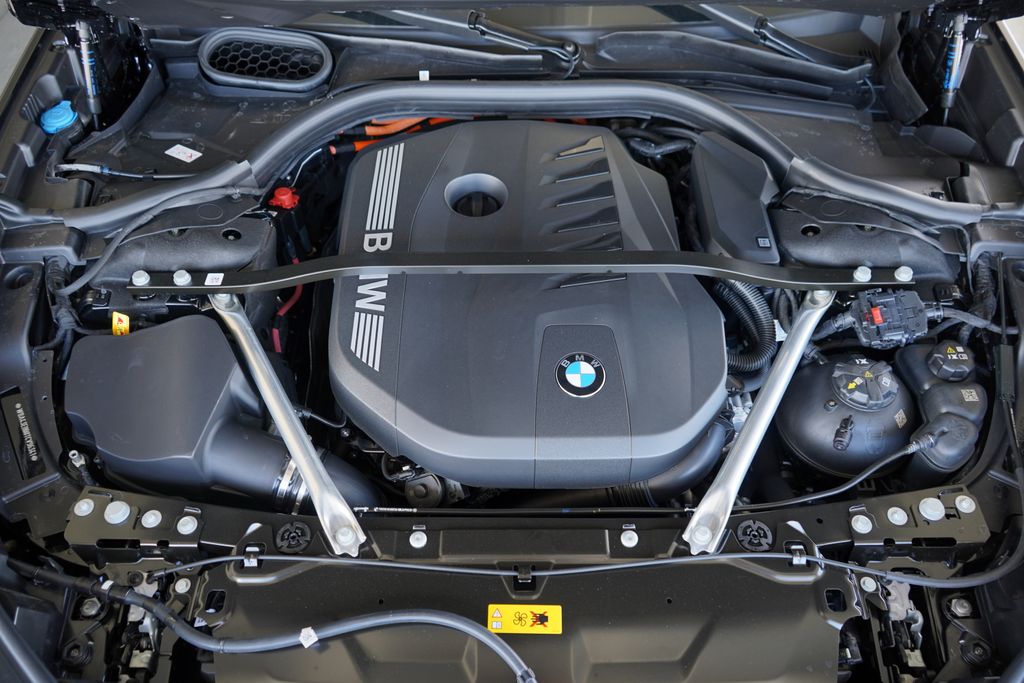 Thumbnail: 2026 BMW 7 Series - 23