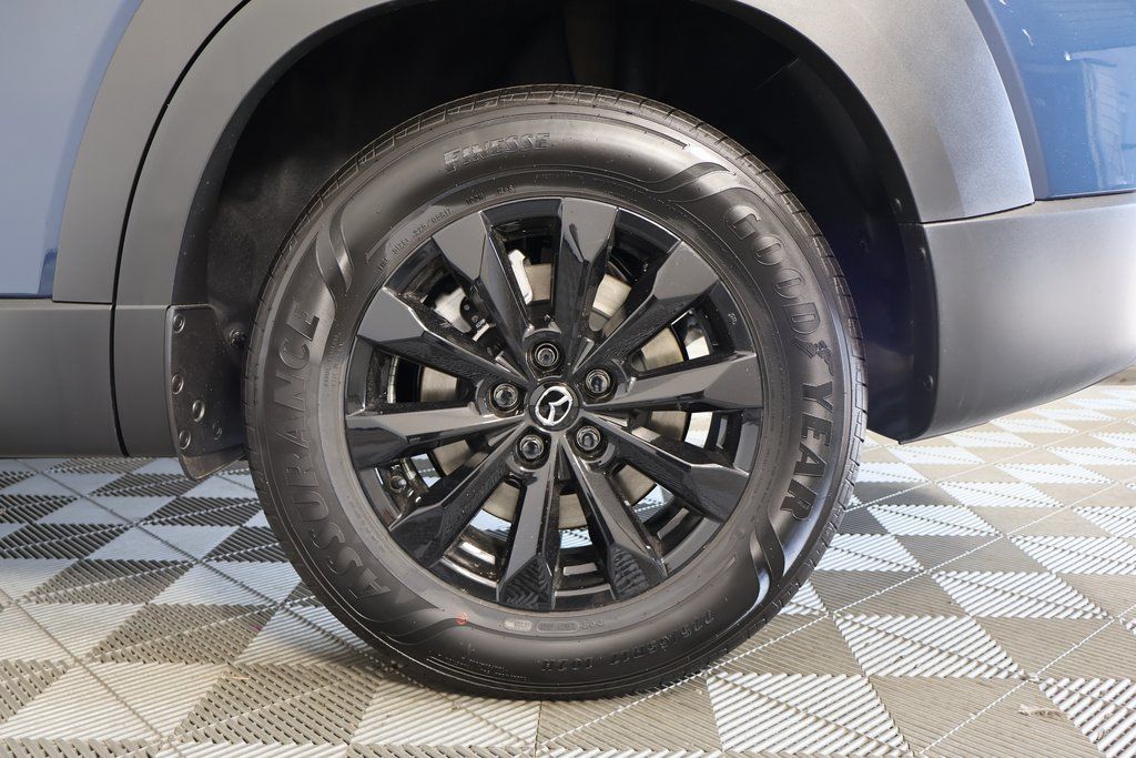 Thumbnail: 2025 Mazda CX-50 - 10