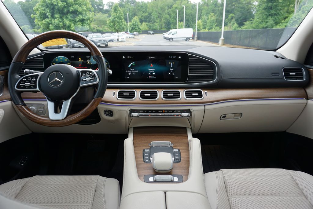 Thumbnail: 2023 Mercedes-Benz GLS - 17
