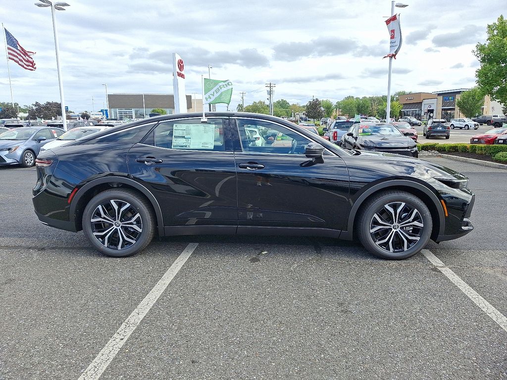 Thumbnail: 2026 Toyota Crown - 6