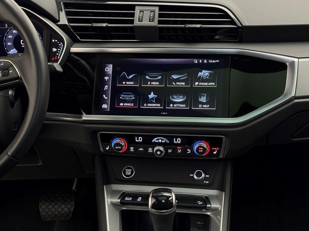 2024 Audi Q3 Premium 27