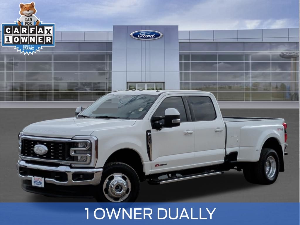 Star White Metallic TC 2025 Ford F-350 Super Duty Lariat Crew Cab LB DRW 4WD Pickup Truck Four-Wheel Drive Automatic