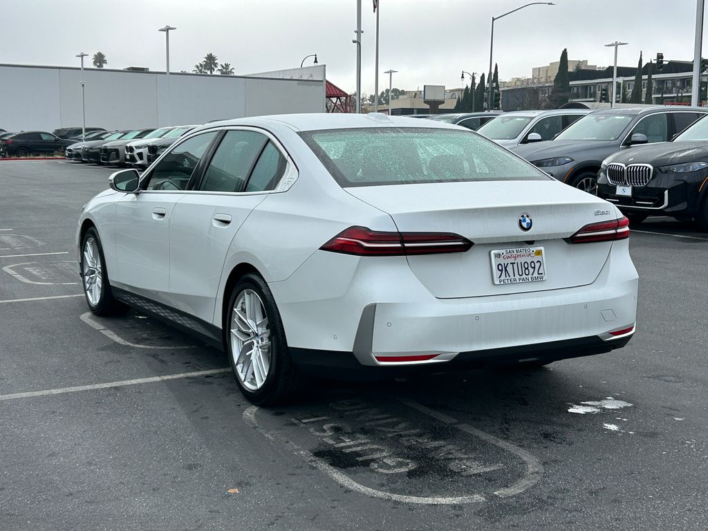 2024 BMW 5 Series 530i 3