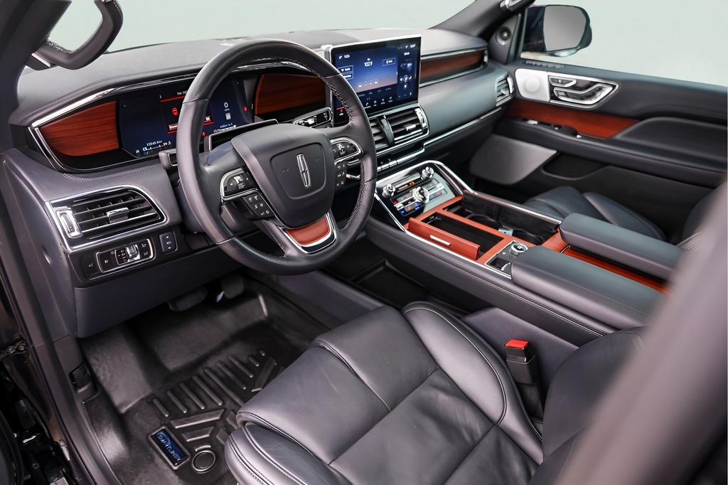 Used Car 2024 Lincoln Navigator L  L Reserve For Sale Under $70,000 In Austin, Texas