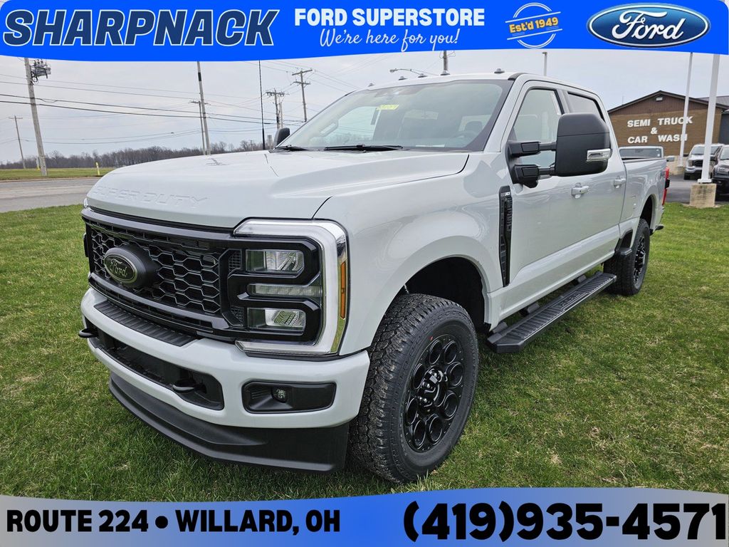 2026 Ford F-350 Super Duty XLT Crew Cab 4WD