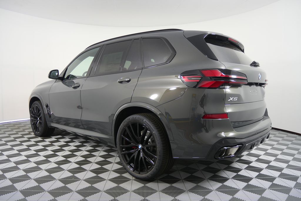Thumbnail: 2026 BMW X5 - 5