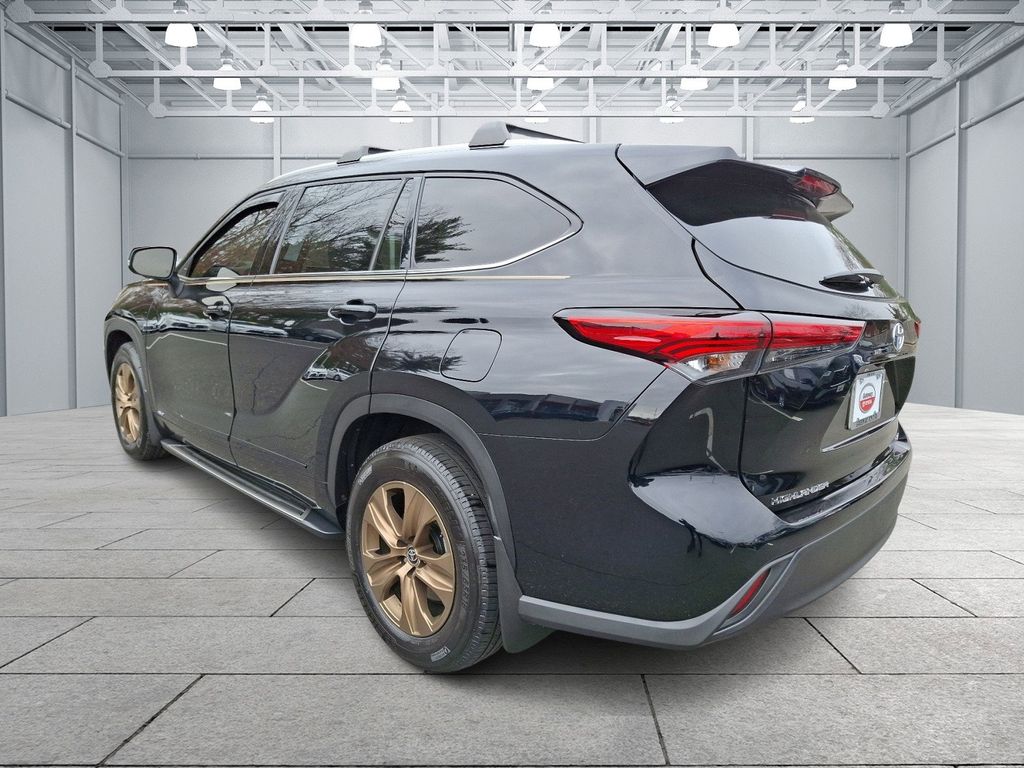 2022 Toyota Highlander Bronze Edition 6