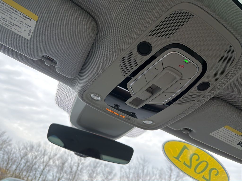 Thumbnail: 2021 Audi A6 - 14