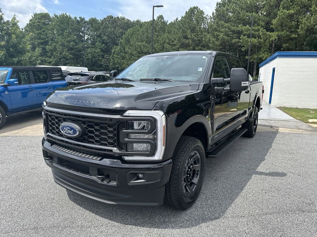 2024 Ford F-250SD Lariat 3