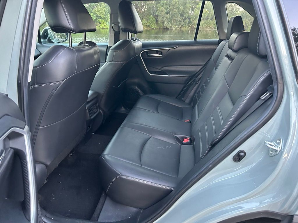 Thumbnail: 2021 Toyota RAV4 - 13