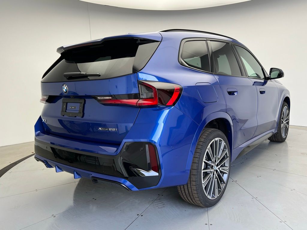 Thumbnail: 2026 BMW X1 - 3