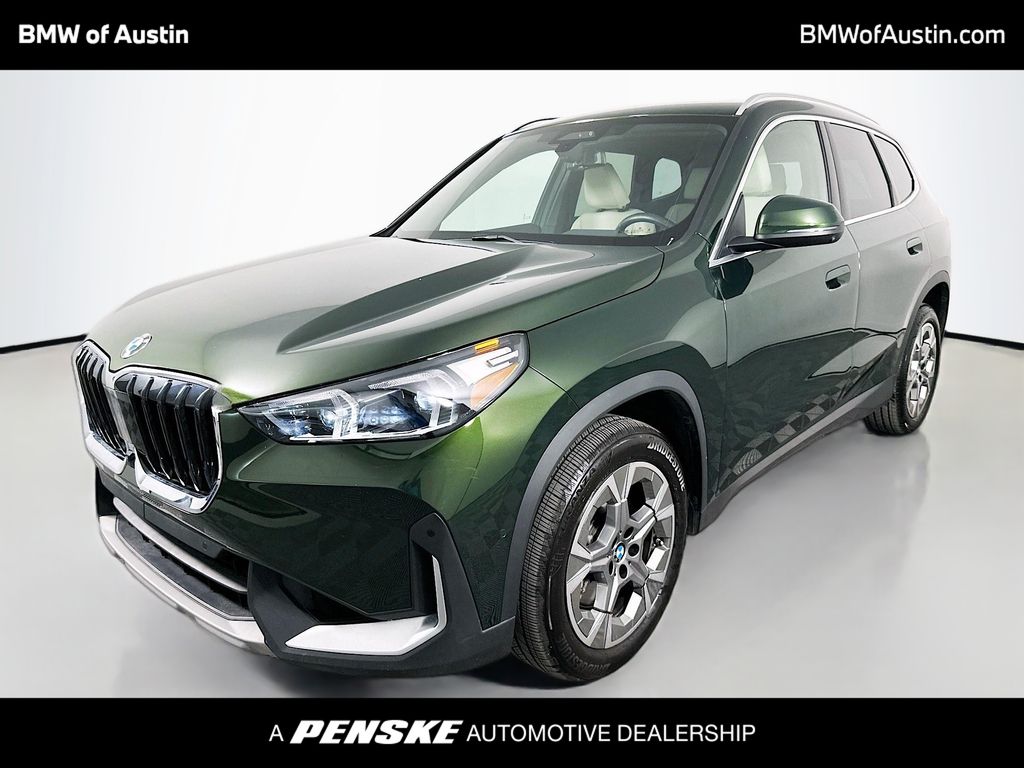 Thumbnail: 2023 BMW X1 - 1